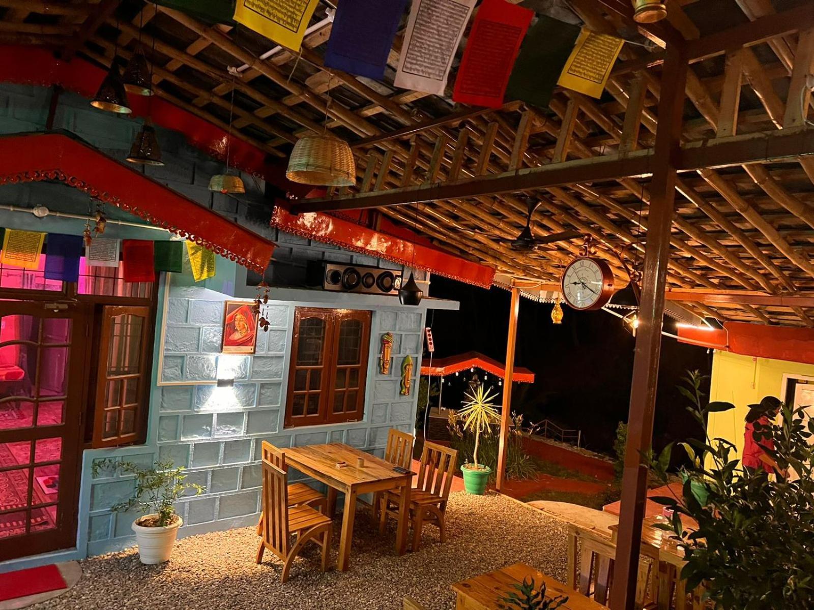 Tathastu Bir -Homestay ,Dorm,Hostel Eksteriør bilde