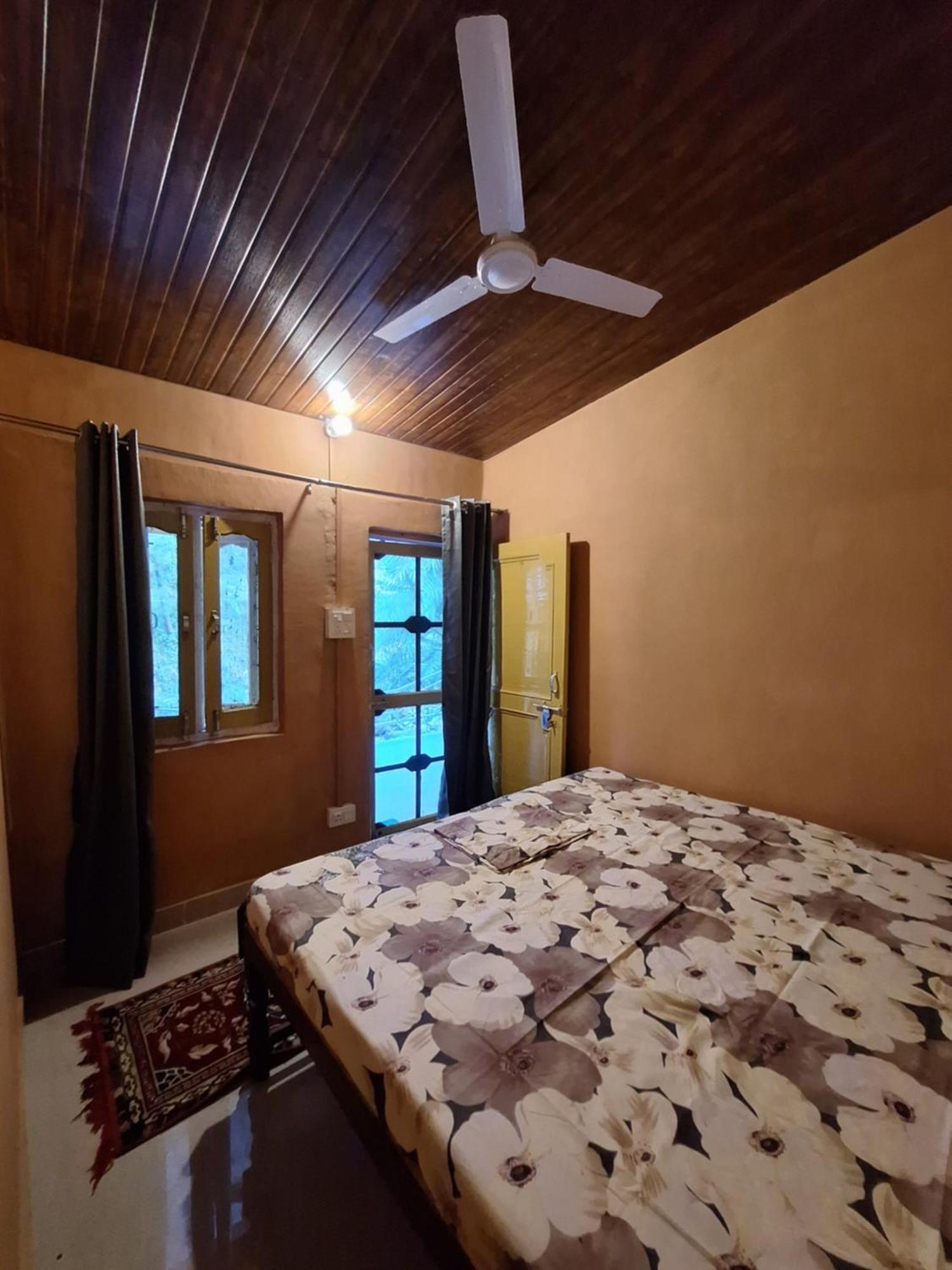 Tathastu Bir -Homestay ,Dorm,Hostel Eksteriør bilde